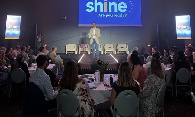 Visit Sunshine Coast launches SHINE tourism industry training program with Duncan Armstrong