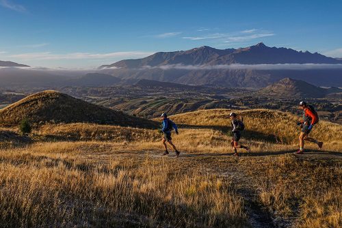 World’s Best Runners Conquer Arrowtown’s Mountains