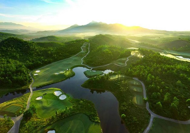 Bolstered Air Links Key to Helping Golf Tourism Soar in Central Vietnam